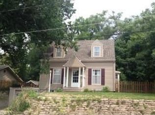 112 Midland Dr, Council Bluffs, IA 51503