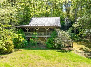 937 Hobs Knob Ln, Newland, NC 28657
