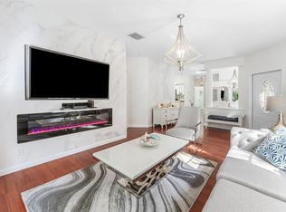 20 S Lakeshore Dr #C, Hypoluxo, FL 33462