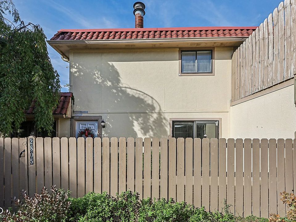 1st image of 2805 Del Prado Dr #2805