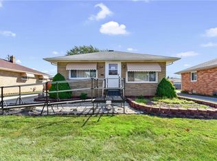 4871 Southwood Dr, Brooklyn, OH