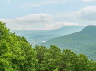 114 River Point Rd, Signal Mountain, TN 37377