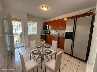 515 SW 3rd St APT 11, Miami, FL 33130