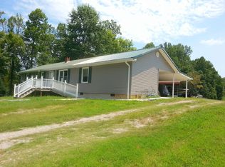 81 Ballew Ln, Rock Island, TN 38581