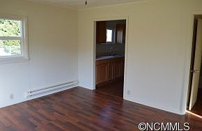 2nd image of 402 Welch St