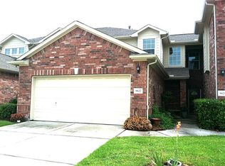 8627 Sunset Loch Dr, Spring, TX 77379