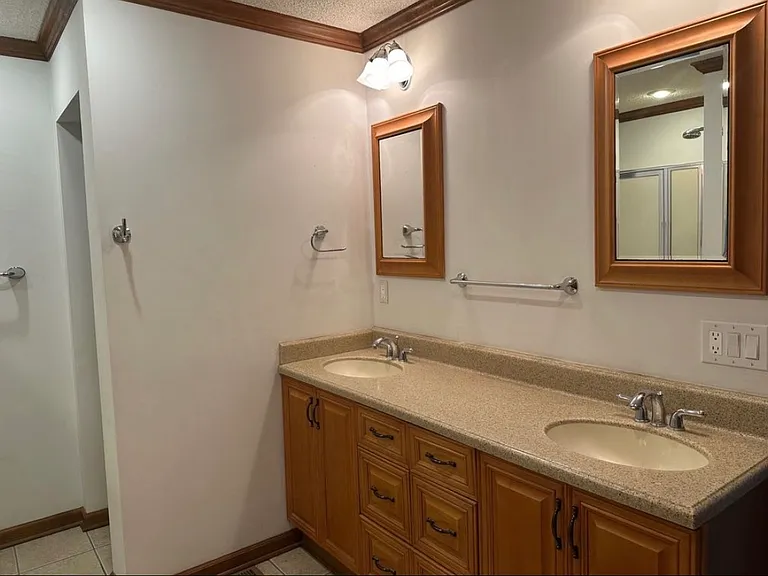 456 E Fox Den Dr — Photo 13