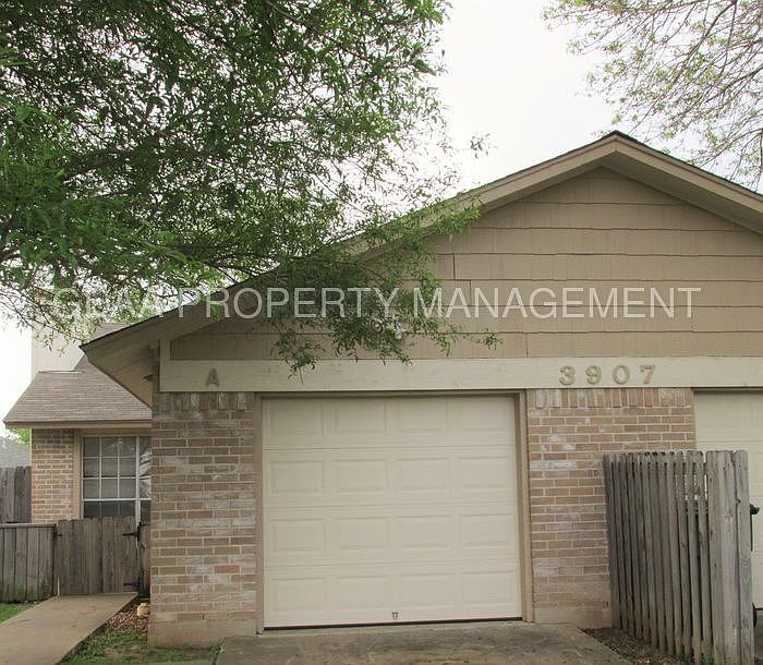1st image of 3907 Stonebridge Dr APT A