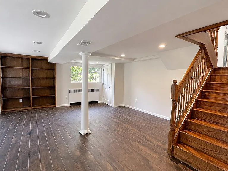 3440 Skyview Ter — Photo 39
