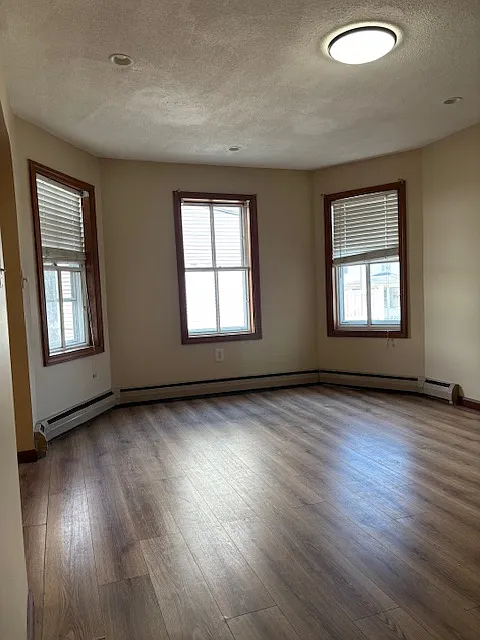 Building Photo - 31 Choate St #1