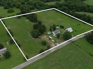 1176 E 418th Rd, Bolivar, MO 65613