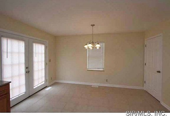 5th image of 205 Lange St