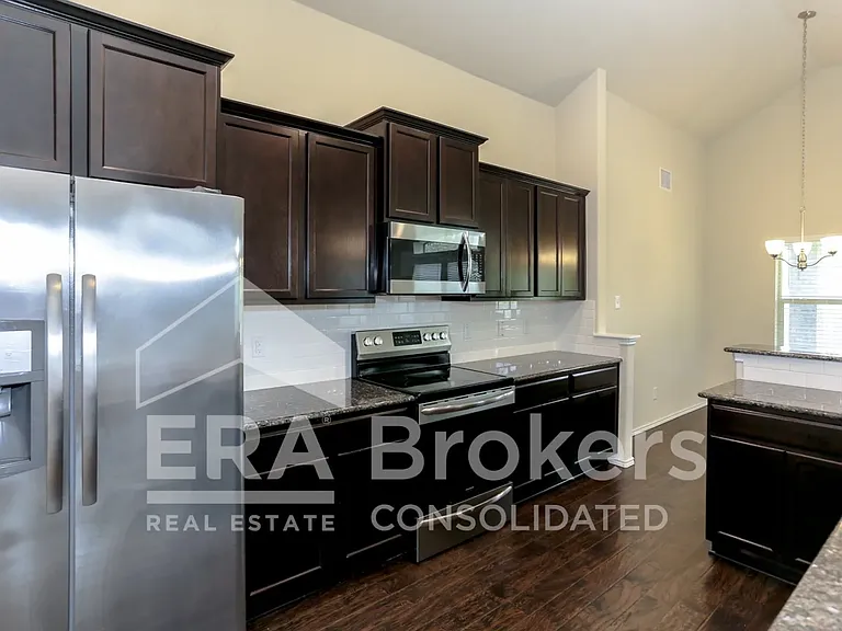 1307 Stonewall Rdg — Photo 10