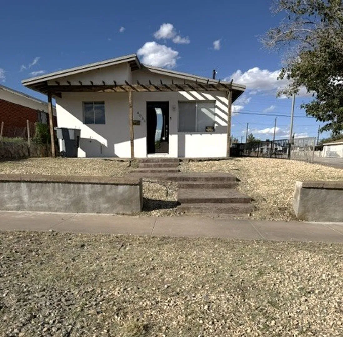 4035 Flory Ave. — Photo 1