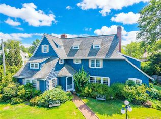 1120 Shore Road, Little Neck, NY 11363