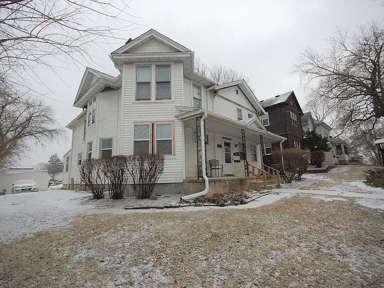716 Benton St #1-4 — Photo 9