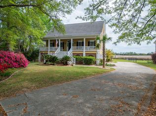 75 Pine Grove Ln., Georgetown, SC 29440