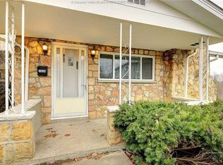 103 Oakwood Rd, Charleston, WV 25314