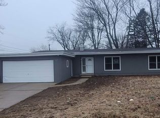 617 N Annie Glidden Rd, Dekalb, IL 60115