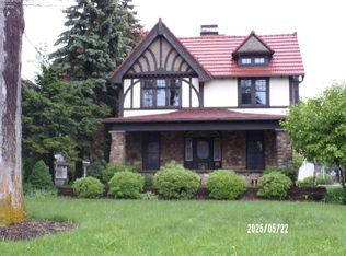 408 W Main St, Bellevue, OH