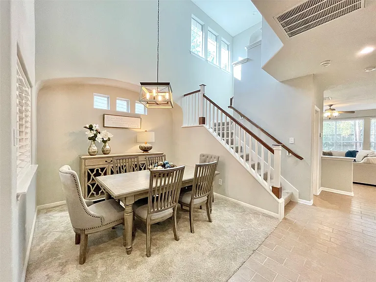 46 Flickering Sun Ct — Photo 11