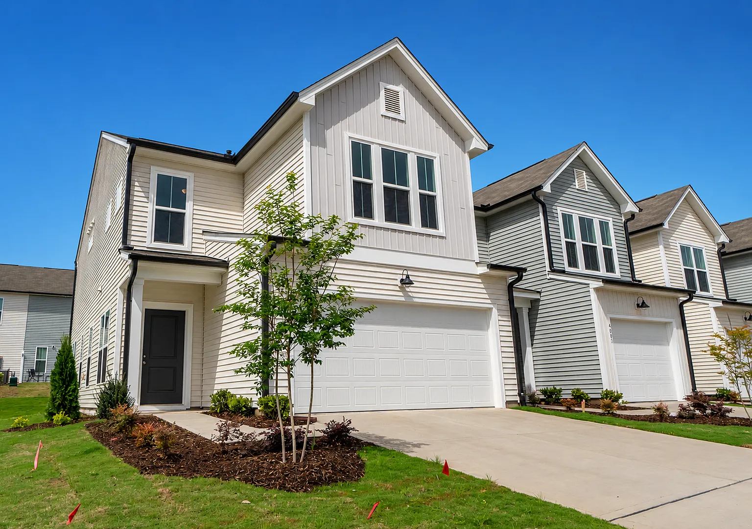Spacious 3BR/3BA Home with Modern Finishes — Photo 1
