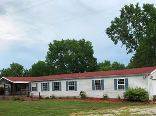 1048 Dennis Rd, Lawrenceburg, KY 40342