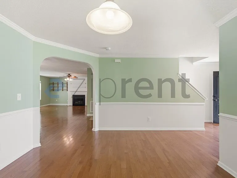 261 Chadford Pl — Photo 10
