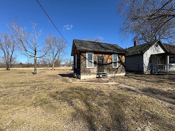 3rd image of 1610 Illinois Ave