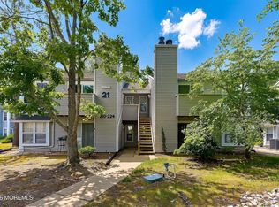 224 Meadow Ridge Rd, Absecon, NJ 08205