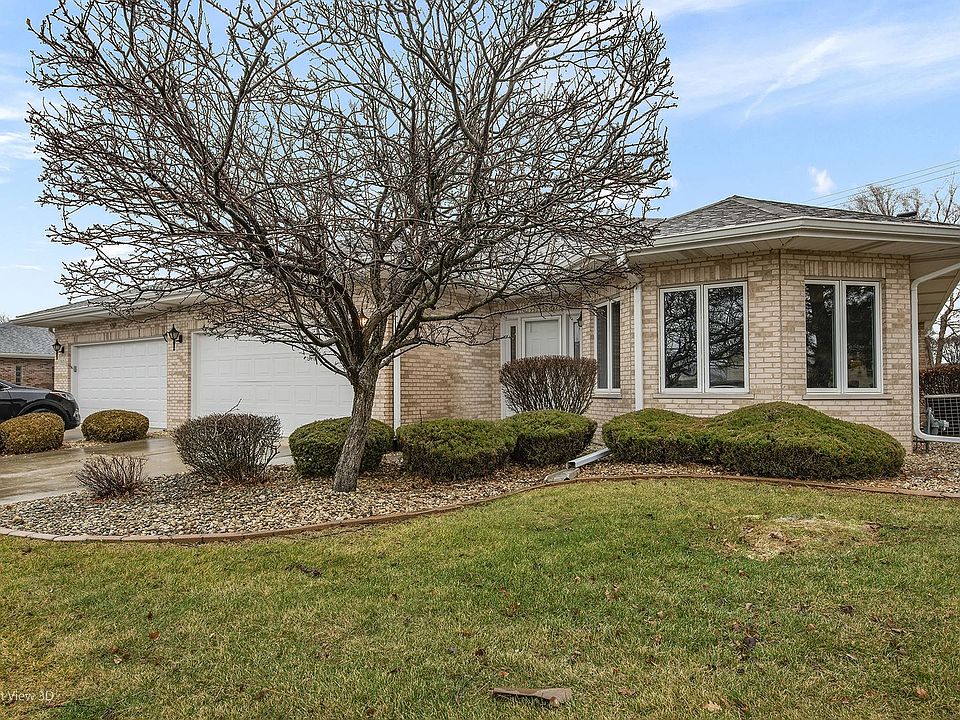 1st image of 17625 Kimberly Ln #43