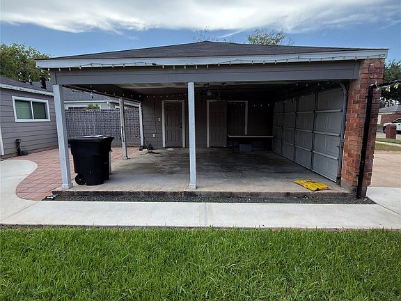 5th image of 13131 Newbrook Dr