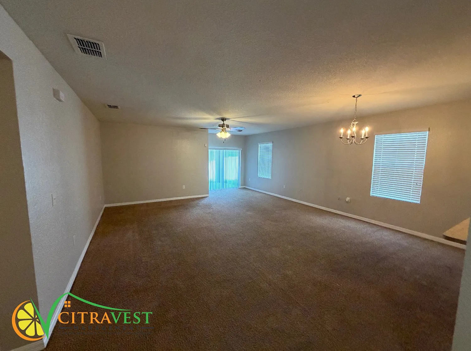 Winter Haven, Beautiful 3BR / 2BA Available! — Photo 2
