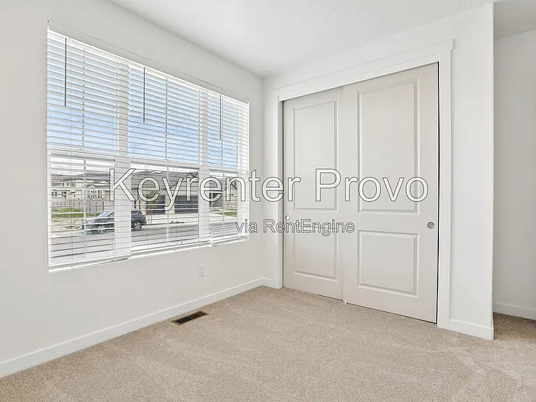 2568 N 3670 W — Photo 17