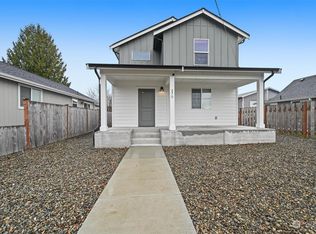 270 S Naches St, Buckley, WA 98321