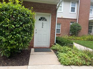 536 Olde English Cir, Howell, MI 48855