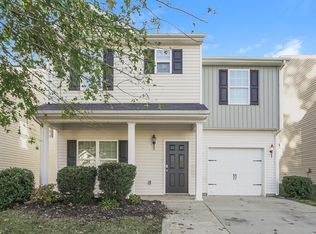 7521 Thorn Bluff Rd, Charlotte, NC 28214