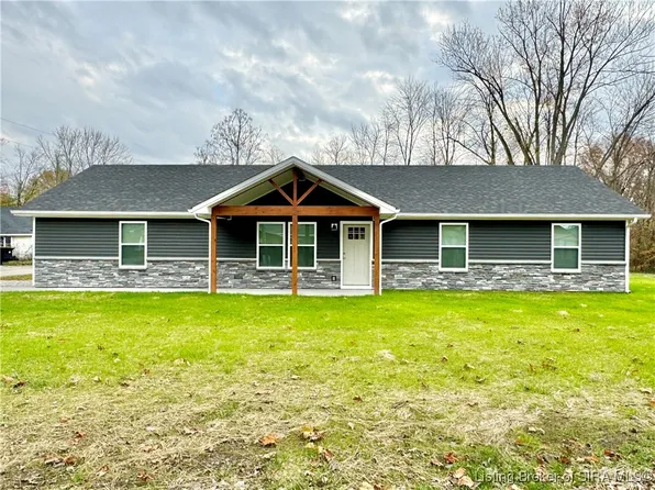 287 N Church Street, Austin, IN 47102