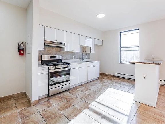 3rd image of 5406 Bergenline Ave #71bbdcad0