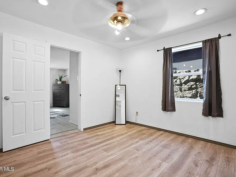 4728 Sierra Madre Dr — Photo 17