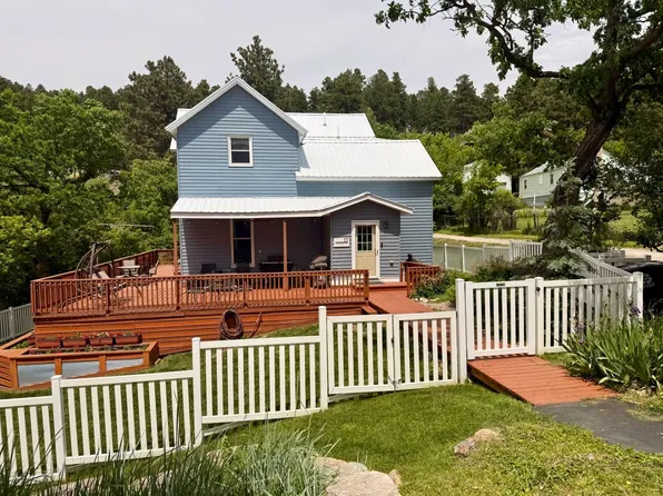 111 Curnow St, Lead, SD 57754