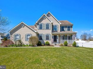 25 Tynemouth Dr, Lumberton, NJ 08048