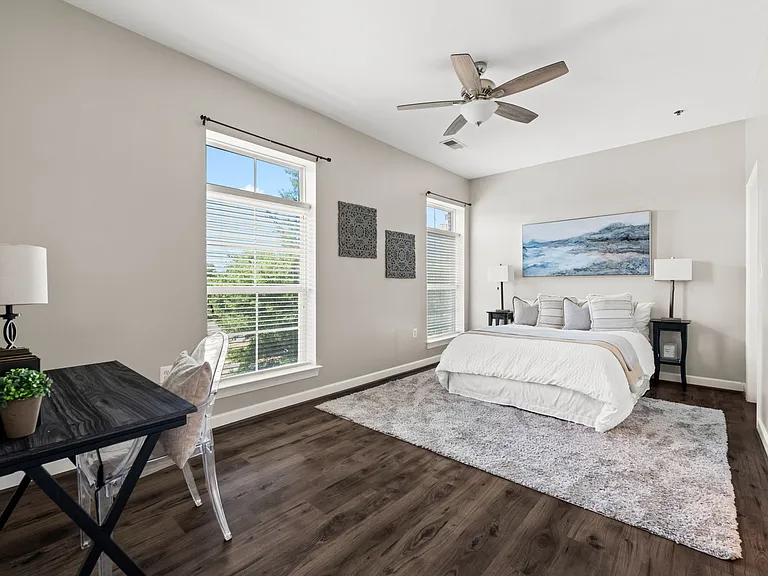 810 Belmont Bay Dr #201 — Photo 22