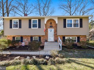 1153 Blue Bird Ln, Crownsville, MD