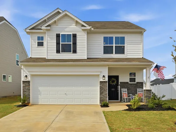 221 Pendergast Rd, Greenville, SC 29605