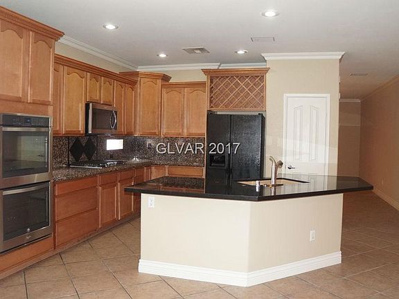 5th image of 51 Blue Fountain Ct