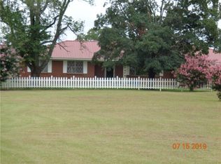 8504 Old Highway Rd, Mulberry, AR 72947