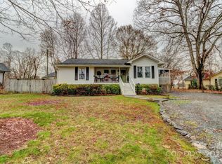 101 Pine Ave, Cherryville, NC 28021