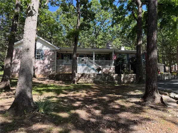1513 Bobby St, Berryville, AR 72616