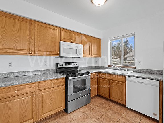 3rd image of 1816 W 7th Ave #1826